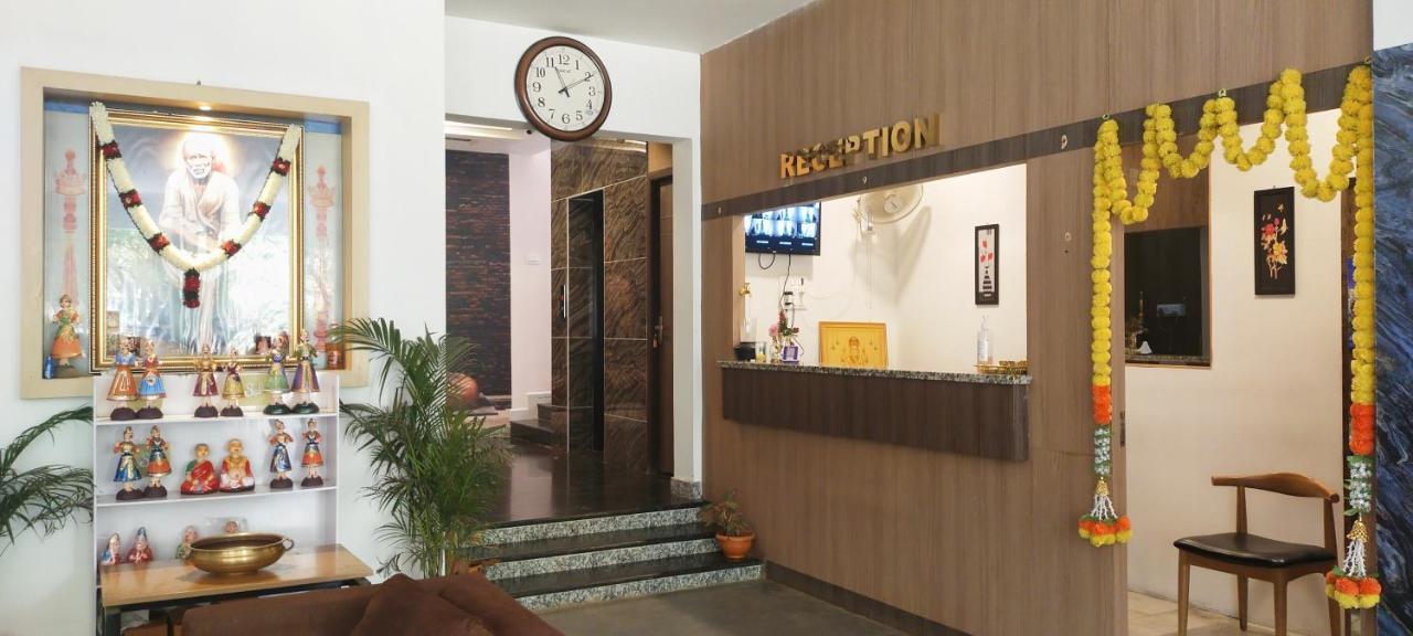 Hotel Rk - Temple Stay Thanjavur Bagian luar foto